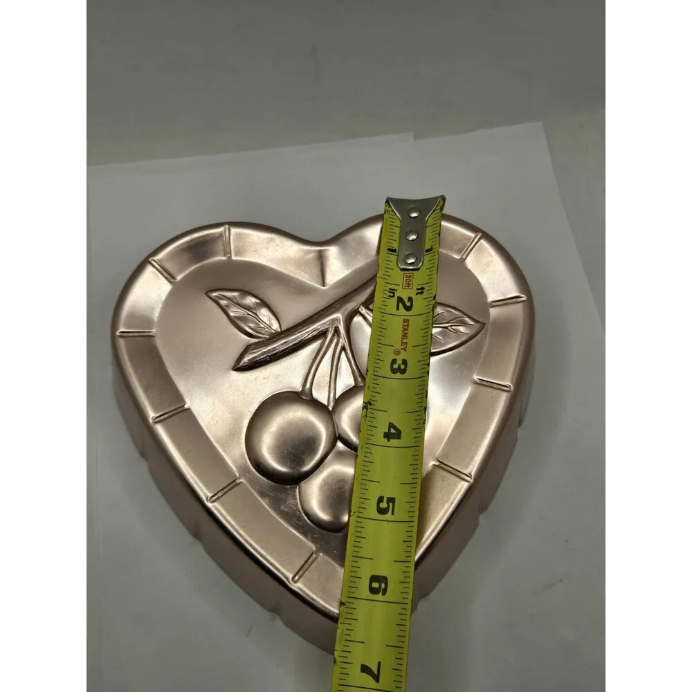 VINTAGE WEST BEND VALENTINE HEART WITH CHERRIES MOLD